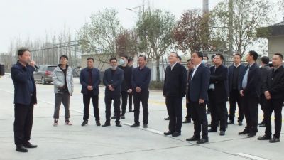 熱烈歡迎鄖西縣代表團蒞臨我司調研指導！